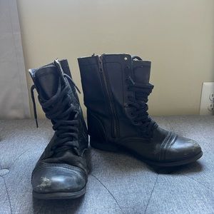 Black Steve Madden Troopa Combat Boots
